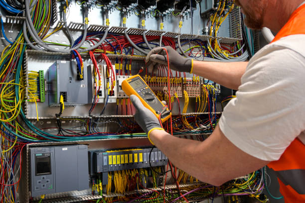 Best Circuit Breaker Repair  in Hallowell, ME